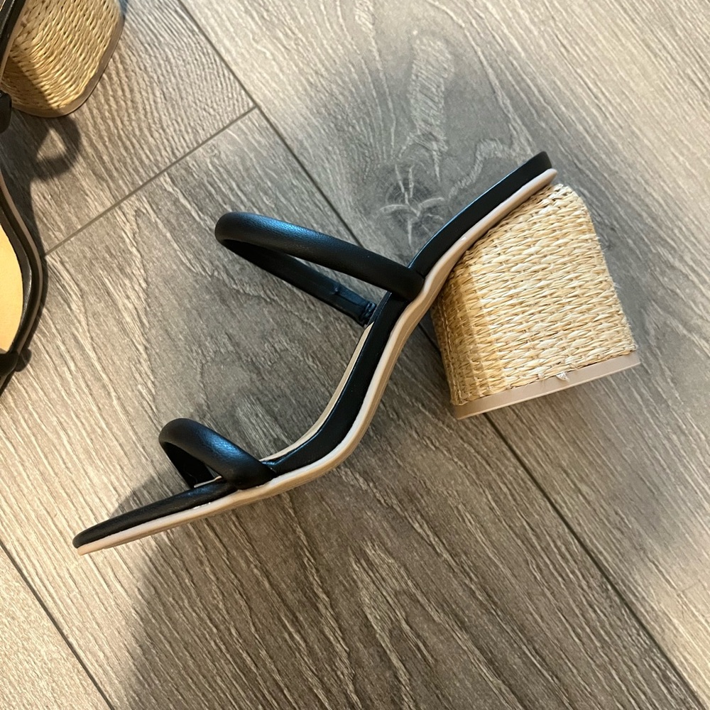 Hardly Worn Dolce Vita Sandal 6